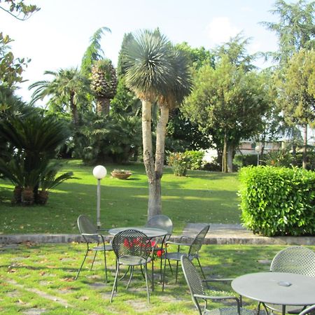 Hotel Giovanna Pompeji Kültér fotó
