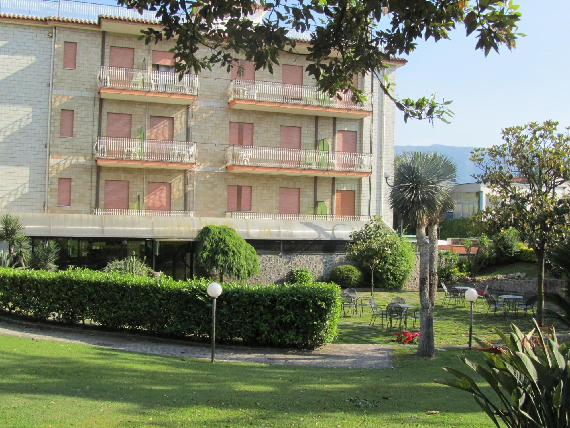 Hotel Giovanna Pompeji Kültér fotó