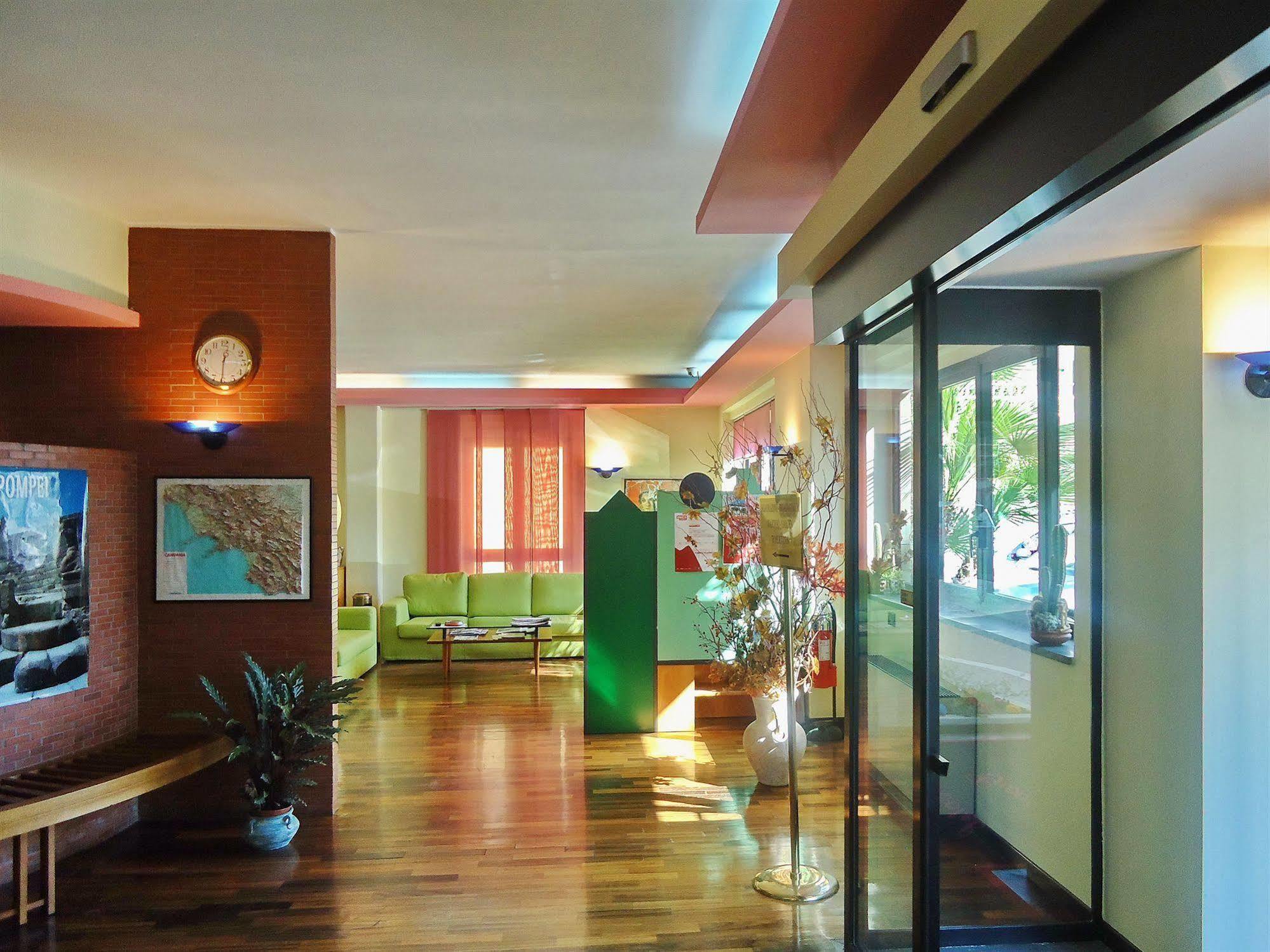 Hotel Giovanna Pompeji Kültér fotó