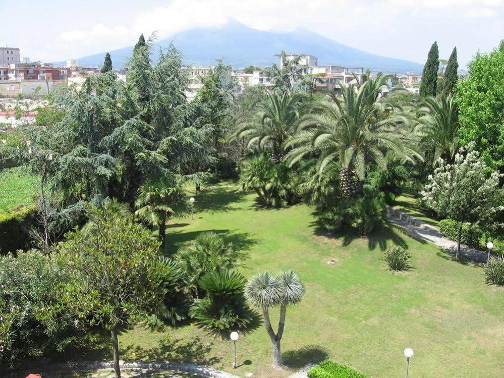 Hotel Giovanna Pompeji Kültér fotó
