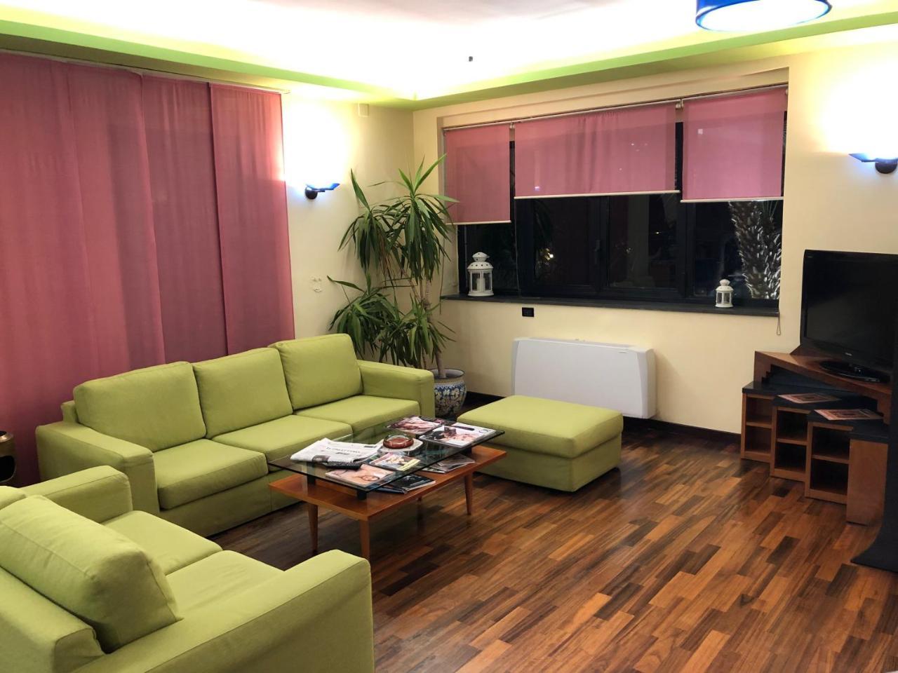 Hotel Giovanna Pompeji Kültér fotó
